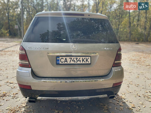 Мерседес ГЛ-класс 2007 в Умани на Automoto.ua Серый Мерседес ГЛ-класс, объемом двигателя 3 л и пробегом 312 тыс. км за 13500 $, фото 4 на Automoto.ua
