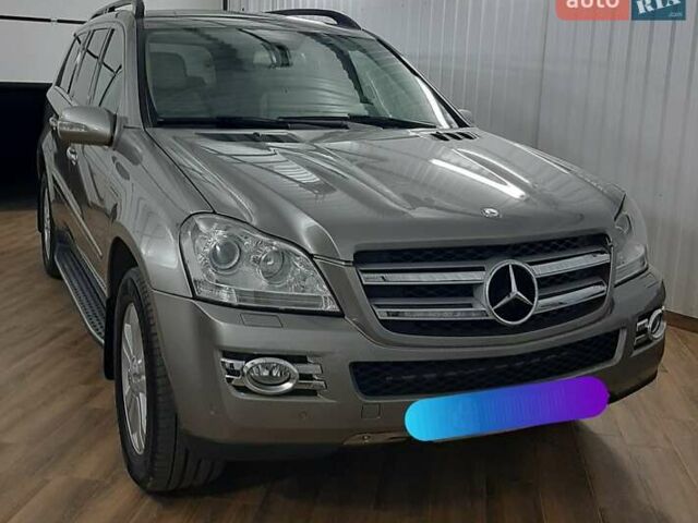 Серый Мерседес ГЛ-класс, объемом двигателя 4.66 л и пробегом 132 тыс. км за 11500 $, фото 8 на Automoto.ua