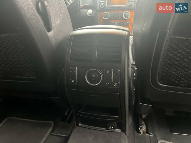 Сірий Мерседес ГЛ-Клас, об'ємом двигуна 4.67 л та пробігом 290 тис. км за 11500 $, фото 15 на Automoto.ua