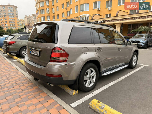 Сірий Мерседес ГЛ-Клас, об'ємом двигуна 4.66 л та пробігом 150 тис. км за 17500 $, фото 13 на Automoto.ua
