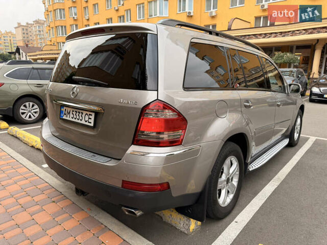 Сірий Мерседес ГЛ-Клас, об'ємом двигуна 4.66 л та пробігом 150 тис. км за 17500 $, фото 16 на Automoto.ua