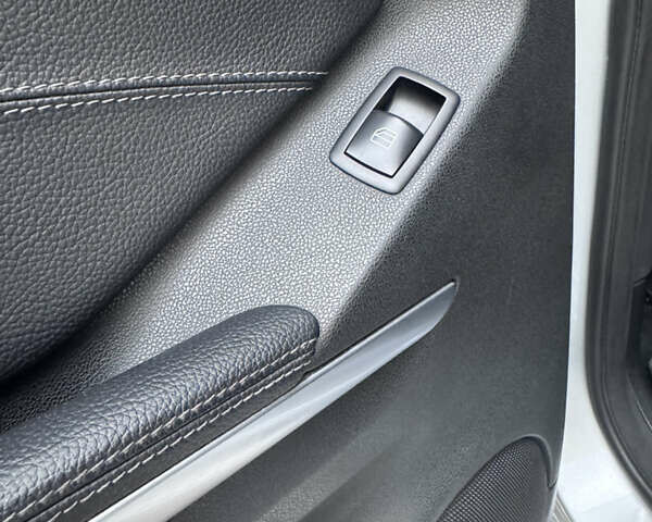 Мерседес ГЛ-класс 2008 в Одессе на Automoto.ua Серый Мерседес ГЛ-класс, объемом двигателя 4.66 л и пробегом 186 тыс. км за 13999 $, фото 16 на Automoto.ua