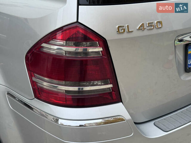 Мерседес ГЛ-класс 2008 в Одессе на Automoto.ua Серый Мерседес ГЛ-класс, объемом двигателя 4.66 л и пробегом 186 тыс. км за 13999 $, фото 20 на Automoto.ua
