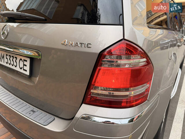 Сірий Мерседес ГЛ-Клас, об'ємом двигуна 4.66 л та пробігом 150 тис. км за 17500 $, фото 11 на Automoto.ua