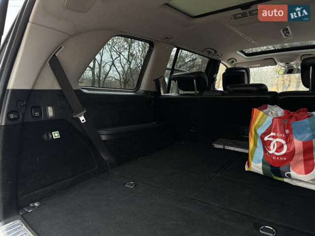 Сірий Мерседес ГЛ-Клас, об'ємом двигуна 2.99 л та пробігом 410 тис. км за 14000 $, фото 9 на Automoto.ua