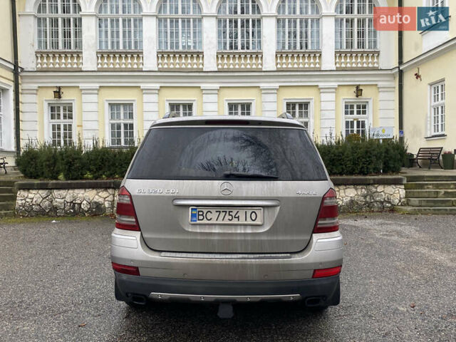 Серый Мерседес ГЛ-класс, объемом двигателя 2.99 л и пробегом 330 тыс. км за 15000 $, фото 4 на Automoto.ua