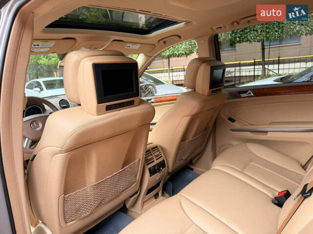 Сірий Мерседес ГЛ-Клас, об'ємом двигуна 4.66 л та пробігом 150 тис. км за 17500 $, фото 87 на Automoto.ua