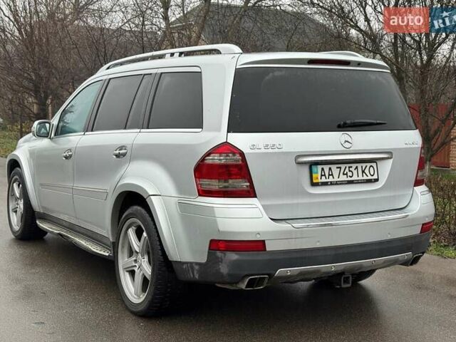 Серый Мерседес ГЛ-класс, объемом двигателя 5.46 л и пробегом 137 тыс. км за 15000 $, фото 24 на Automoto.ua
