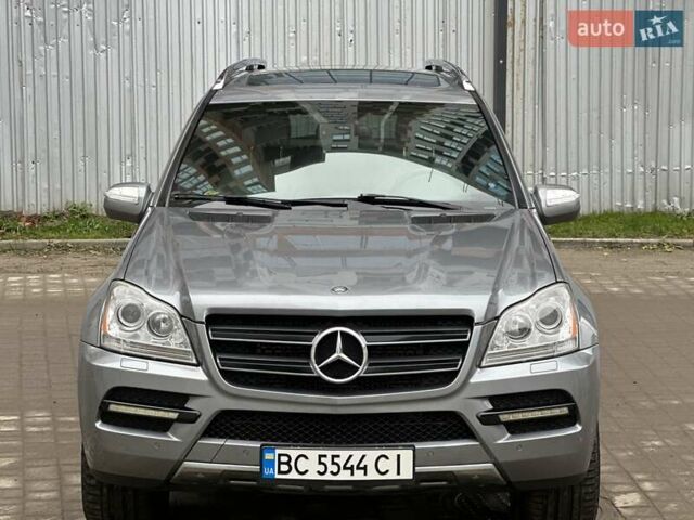 Серый Мерседес ГЛ-класс, объемом двигателя 2.99 л и пробегом 232 тыс. км за 16900 $, фото 3 на Automoto.ua