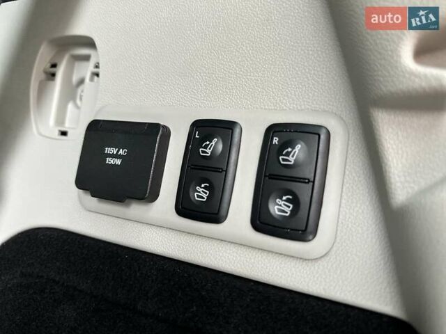 Серый Мерседес ГЛ-класс, объемом двигателя 2.99 л и пробегом 232 тыс. км за 16900 $, фото 30 на Automoto.ua