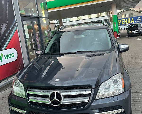 Мерседес ГЛ-Клас 2010 у Києві на Automoto.ua Сірий Мерседес ГЛ-Клас, об'ємом двигуна 2.99 л та пробігом 268 тис. км за 24200 $, фото 1 на Automoto.ua