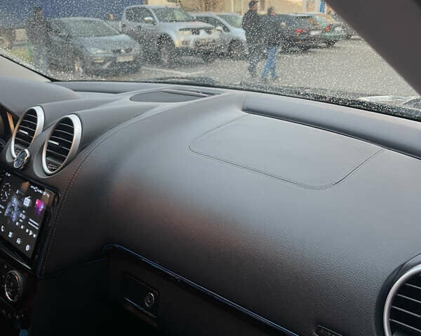 Мерседес ГЛ-Клас 2010 у Києві на Automoto.ua Сірий Мерседес ГЛ-Клас, об'ємом двигуна 2.99 л та пробігом 268 тис. км за 24200 $, фото 18 на Automoto.ua