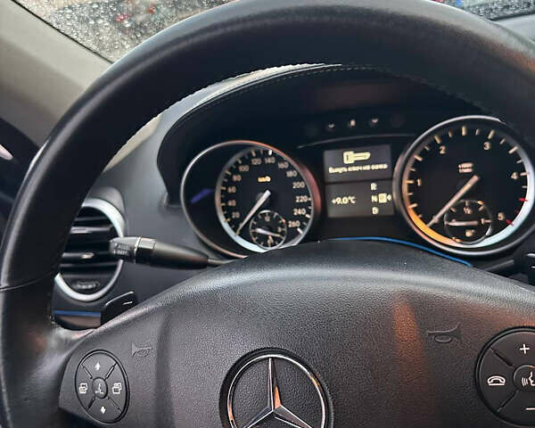 Мерседес ГЛ-Клас 2010 у Києві на Automoto.ua Сірий Мерседес ГЛ-Клас, об'ємом двигуна 2.99 л та пробігом 268 тис. км за 24200 $, фото 12 на Automoto.ua