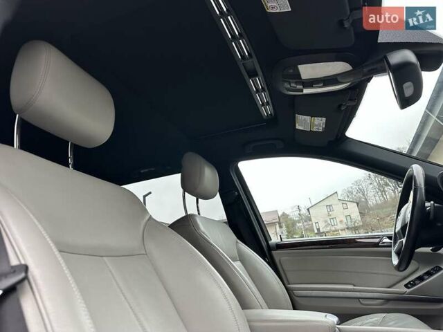 Серый Мерседес ГЛ-класс, объемом двигателя 2.99 л и пробегом 232 тыс. км за 16900 $, фото 24 на Automoto.ua