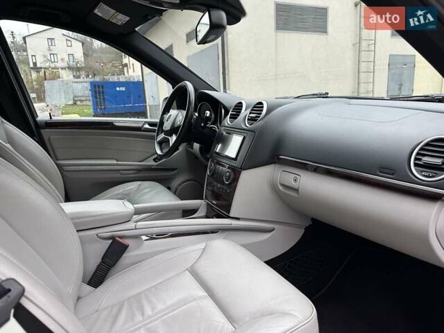 Серый Мерседес ГЛ-класс, объемом двигателя 2.99 л и пробегом 232 тыс. км за 16900 $, фото 19 на Automoto.ua