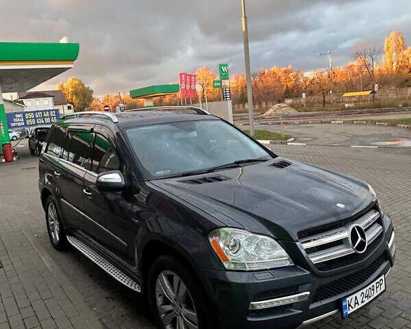 Мерседес ГЛ-Клас 2010 у Києві на Automoto.ua Сірий Мерседес ГЛ-Клас, об'ємом двигуна 2.99 л та пробігом 268 тис. км за 24200 $, фото 6 на Automoto.ua