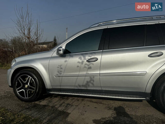 Серый Мерседес ГЛ-класс, объемом двигателя 5.5 л и пробегом 208 тыс. км за 16800 $, фото 5 на Automoto.ua