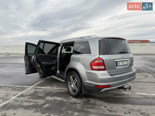 Серый Мерседес ГЛ-класс, объемом двигателя 2.99 л и пробегом 284 тыс. км за 16300 $, фото 28 на Automoto.ua