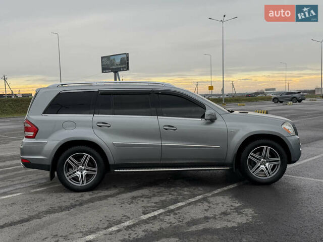 Серый Мерседес ГЛ-класс, объемом двигателя 2.99 л и пробегом 284 тыс. км за 16300 $, фото 19 на Automoto.ua