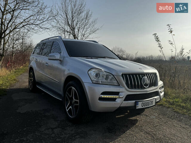 Серый Мерседес ГЛ-класс, объемом двигателя 5.5 л и пробегом 208 тыс. км за 16800 $, фото 6 на Automoto.ua