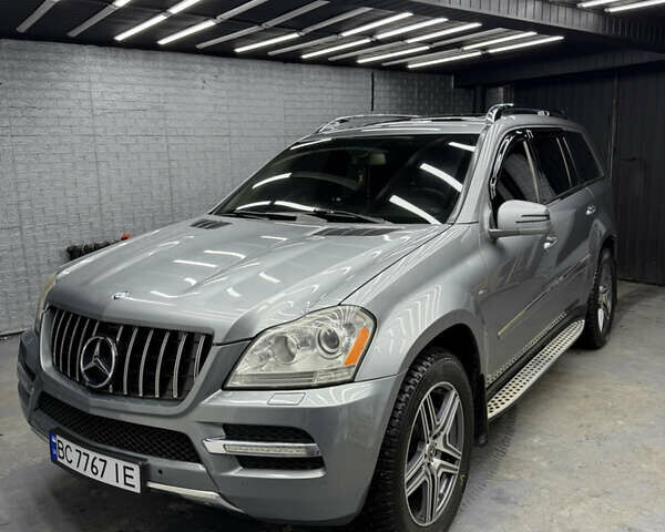 Серый Мерседес ГЛ-класс, объемом двигателя 2.99 л и пробегом 284 тыс. км за 16300 $, фото 11 на Automoto.ua
