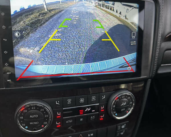 Серый Мерседес ГЛ-класс, объемом двигателя 5.5 л и пробегом 208 тыс. км за 16800 $, фото 25 на Automoto.ua