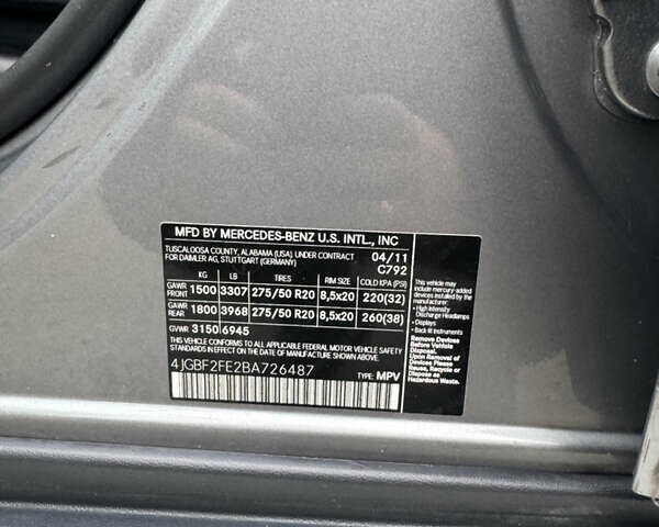 Серый Мерседес ГЛ-класс, объемом двигателя 2.99 л и пробегом 339 тыс. км за 16800 $, фото 15 на Automoto.ua