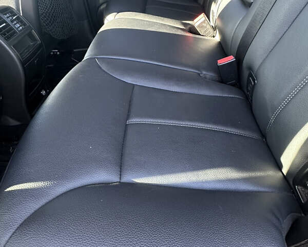 Серый Мерседес ГЛ-класс, объемом двигателя 2.99 л и пробегом 215 тыс. км за 19500 $, фото 16 на Automoto.ua