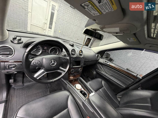 Серый Мерседес ГЛ-класс, объемом двигателя 2.99 л и пробегом 284 тыс. км за 16300 $, фото 7 на Automoto.ua
