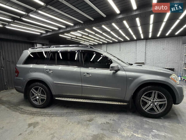 Серый Мерседес ГЛ-класс, объемом двигателя 2.99 л и пробегом 284 тыс. км за 16300 $, фото 2 на Automoto.ua
