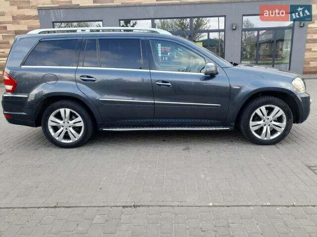 Сірий Мерседес ГЛ-Клас, об'ємом двигуна 2.99 л та пробігом 280 тис. км за 16900 $, фото 2 на Automoto.ua