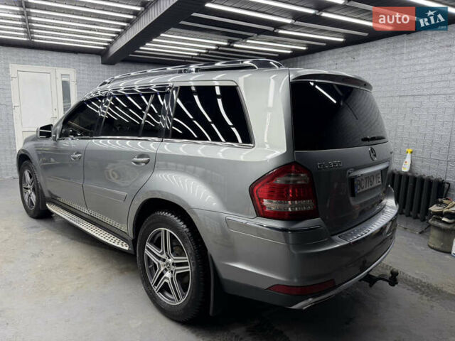 Серый Мерседес ГЛ-класс, объемом двигателя 2.99 л и пробегом 284 тыс. км за 16300 $, фото 4 на Automoto.ua