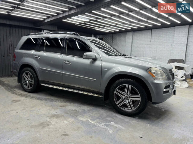 Серый Мерседес ГЛ-класс, объемом двигателя 2.99 л и пробегом 284 тыс. км за 16300 $, фото 13 на Automoto.ua