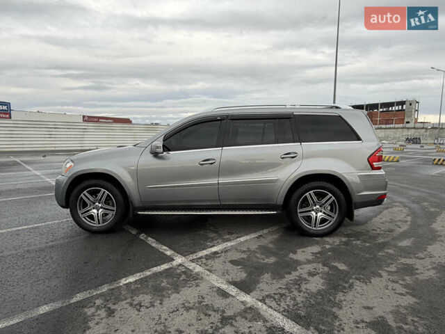 Серый Мерседес ГЛ-класс, объемом двигателя 2.99 л и пробегом 284 тыс. км за 16300 $, фото 23 на Automoto.ua