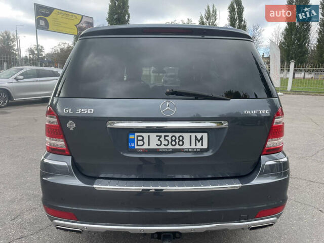 Сірий Мерседес ГЛ-Клас, об'ємом двигуна 2.99 л та пробігом 234 тис. км за 15300 $, фото 6 на Automoto.ua