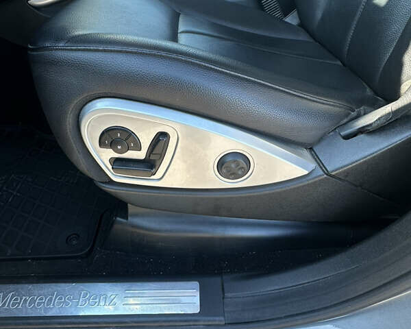 Серый Мерседес ГЛ-класс, объемом двигателя 2.99 л и пробегом 215 тыс. км за 19500 $, фото 15 на Automoto.ua