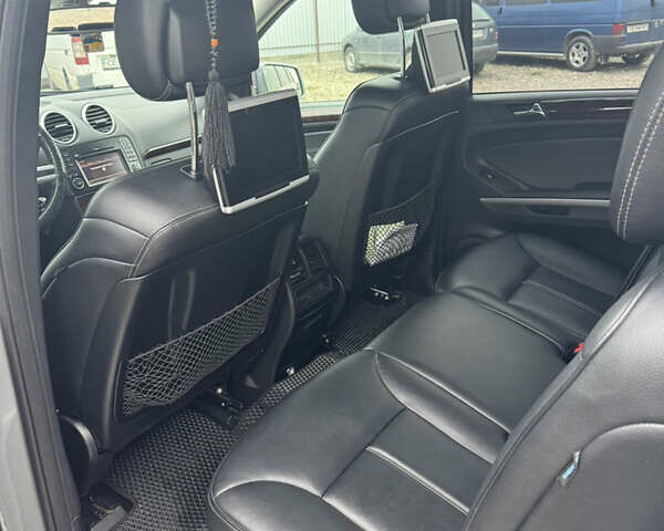 Серый Мерседес ГЛ-класс, объемом двигателя 2.99 л и пробегом 339 тыс. км за 16800 $, фото 20 на Automoto.ua