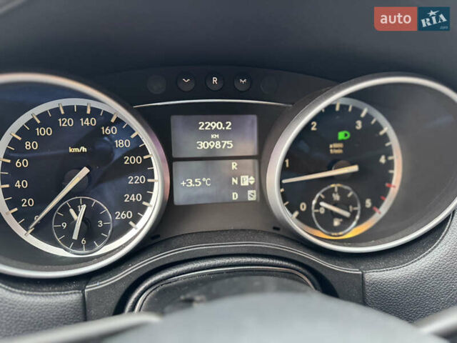 Серый Мерседес ГЛ-класс, объемом двигателя 3 л и пробегом 309 тыс. км за 20500 $, фото 23 на Automoto.ua
