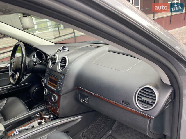 Сірий Мерседес ГЛ-Клас, об'ємом двигуна 2.99 л та пробігом 243 тис. км за 17000 $, фото 11 на Automoto.ua