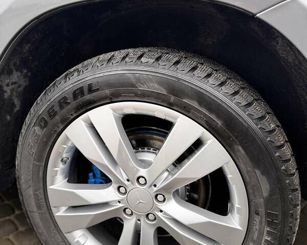 Сірий Мерседес ГЛ-Клас, об'ємом двигуна 2.99 л та пробігом 290 тис. км за 19900 $, фото 20 на Automoto.ua