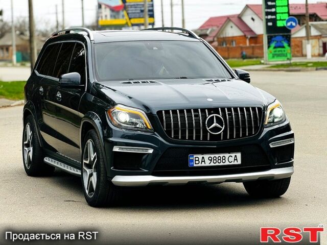 Серый Мерседес ГЛ-класс, объемом двигателя 3 л и пробегом 190 тыс. км за 25500 $, фото 7 на Automoto.ua