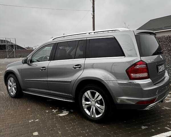 Сірий Мерседес ГЛ-Клас, об'ємом двигуна 2.99 л та пробігом 290 тис. км за 19900 $, фото 8 на Automoto.ua