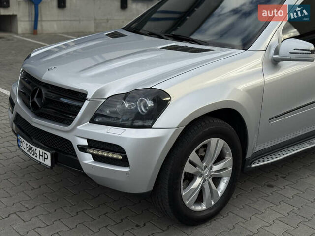 Сірий Мерседес ГЛ-Клас, об'ємом двигуна 2.99 л та пробігом 224 тис. км за 19500 $, фото 3 на Automoto.ua