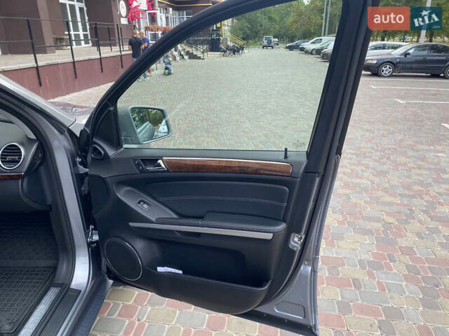 Сірий Мерседес ГЛ-Клас, об'ємом двигуна 2.99 л та пробігом 243 тис. км за 17000 $, фото 12 на Automoto.ua