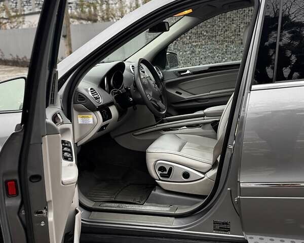 Сірий Мерседес ГЛ-Клас, об'ємом двигуна 2.99 л та пробігом 290 тис. км за 19900 $, фото 41 на Automoto.ua