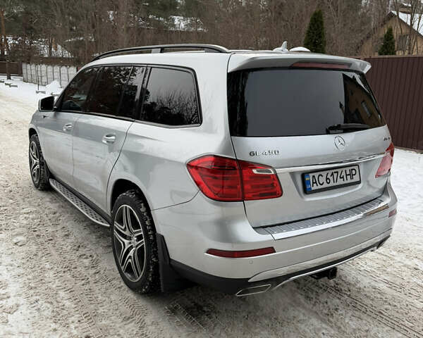 Серый Мерседес ГЛ-класс, объемом двигателя 4.7 л и пробегом 218 тыс. км за 22500 $, фото 6 на Automoto.ua