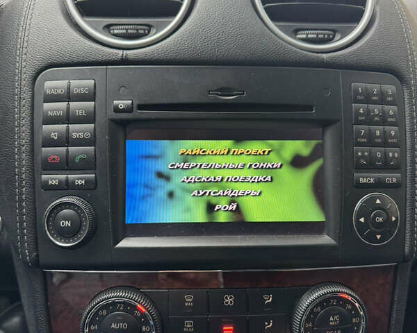 Сірий Мерседес ГЛ-Клас, об'ємом двигуна 3 л та пробігом 320 тис. км за 19800 $, фото 46 на Automoto.ua