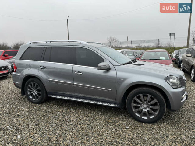 Серый Мерседес ГЛ-класс, объемом двигателя 3 л и пробегом 309 тыс. км за 20500 $, фото 17 на Automoto.ua