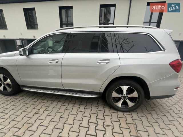 Серый Мерседес ГЛ-класс, объемом двигателя 3 л и пробегом 153 тыс. км за 23700 $, фото 5 на Automoto.ua