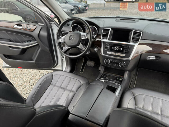 Серый Мерседес ГЛ-класс, объемом двигателя 4.66 л и пробегом 225 тыс. км за 19999 $, фото 21 на Automoto.ua